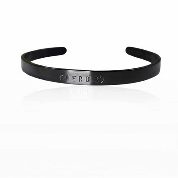 Bracciale colore nero in acciaio inossidabile personalizzato con nome, frase o data