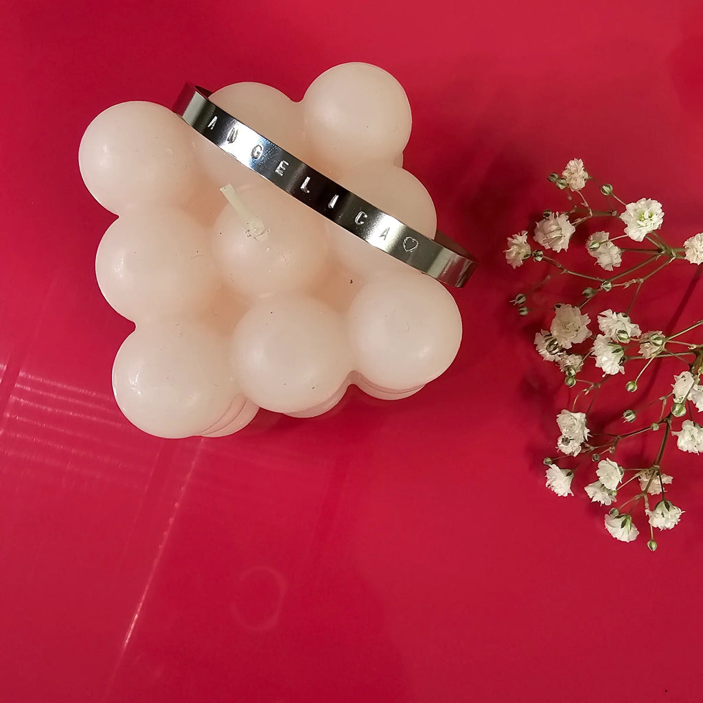 bracciale rigido in acciaio inox colore argento personalizzato con nome, dedica o data. idea regalo oiginiale unisex, per lui e per lei,  per compleanno, anniversario, san valentino, natale