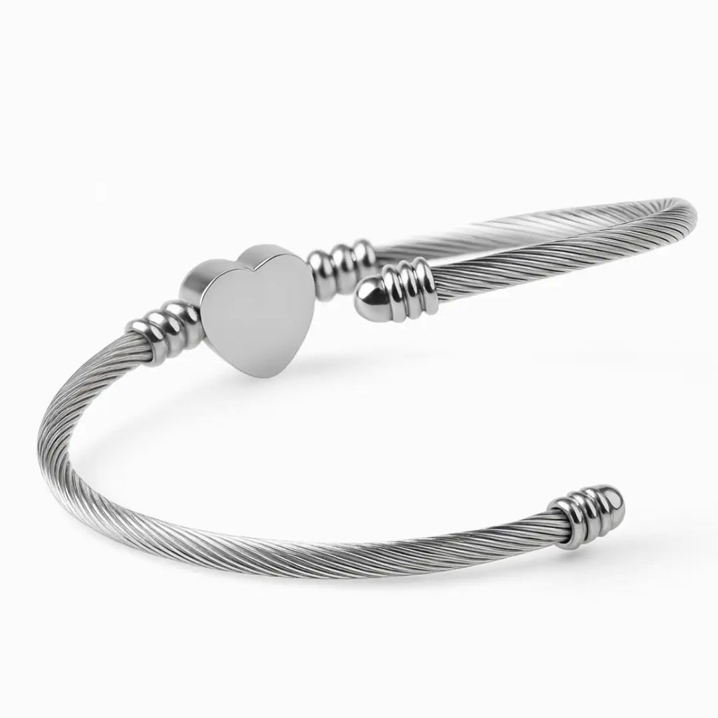 Brcciale in acciaio inox colore argento regolabile persoanlzzato con lettera iniziale. Regalo per donna per ogni occasione. Compleanno, anniversario, Festa della Mamma, San Valentino, Natale.