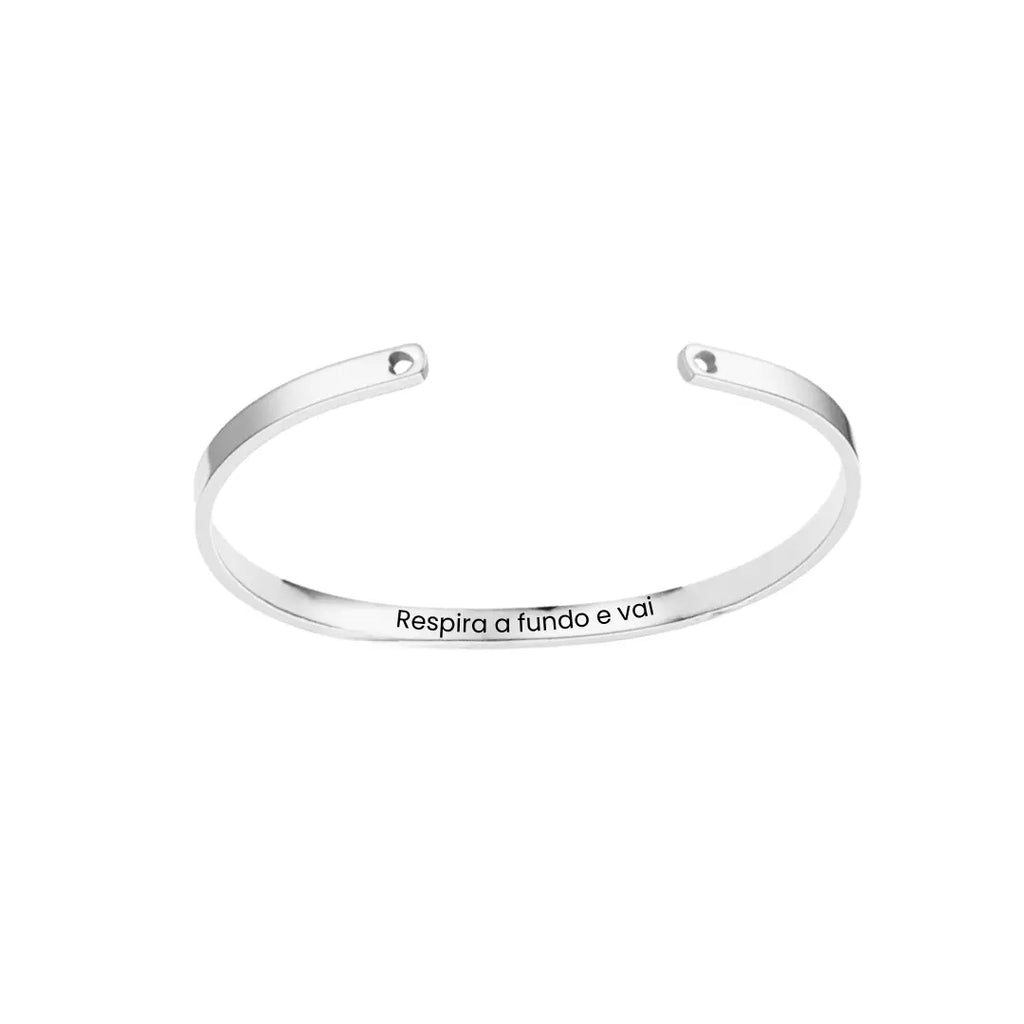 Bracciale in acciaio inox 6 mm colore argento,  retro inciso a laser con nome, data o frase. Regalo donna personalizzato per ogni occasione, compleanno, anniversario, San Valentino, Natale. Incisione lato posteriore.