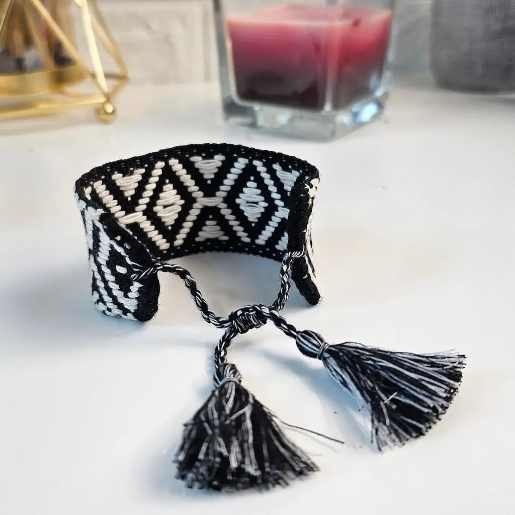 Bracciale largo in filo regolabile personalizzato con nome in acciaio inox, idea regalo personalizzato unisex