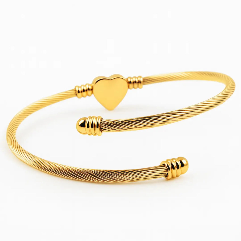 Brcciale in acciaio inox colore oro regolabile persoanlzzato con lettera iniziale. Regalo per donna per ogni occasione. Compleanno, anniversario, Festa della Mamma, San Valentino, Natale. Accesorio elegante per donna.