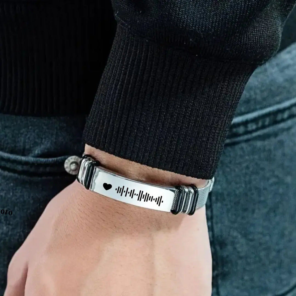 bracciale uomo in acciaio inox personalizzato con codice canzone spotify. Regalo elegante personalizzato per ogni occasione, anniversario, compleanno, San Valentino, Natale. Regalo elegante