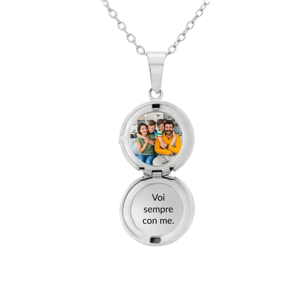collana in acciaio inox color argento personalizzata con due foto. Regalo elegante per donna per qualsiasi occasione. Festa della Mamma, Natale. Regalo elegante.
