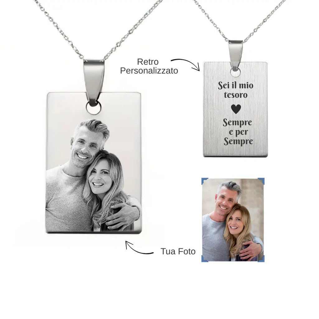 Collana semplice in acciaio inox colore argento personalizzata con foto e dedica. Regalo personalizzato per qualsiasi occasione, per ricordare a chi non c'è più, anniversario, compleanno, Festa della Mamma, Festa del Papà, San Valentino, Natale. Inciso su entrambi i lati. Regalo elegante.